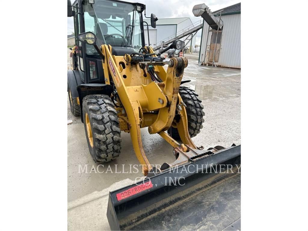 CAT 906M ホイールローダー・タイヤショベル