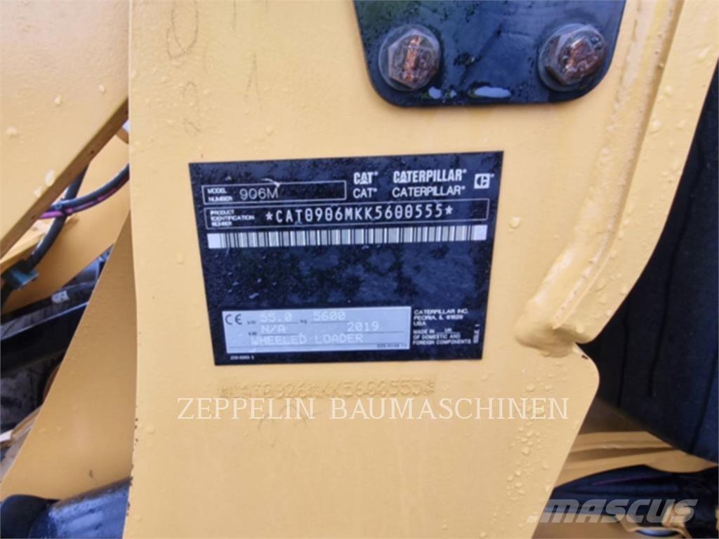CAT 906M ホイールローダー・タイヤショベル