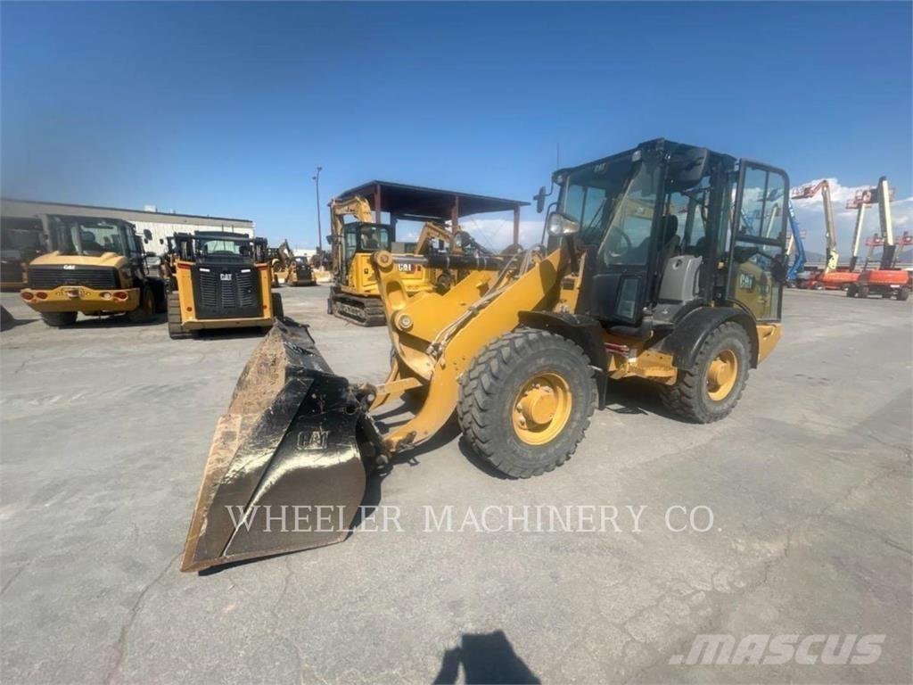 CAT 906M ホイールローダー・タイヤショベル