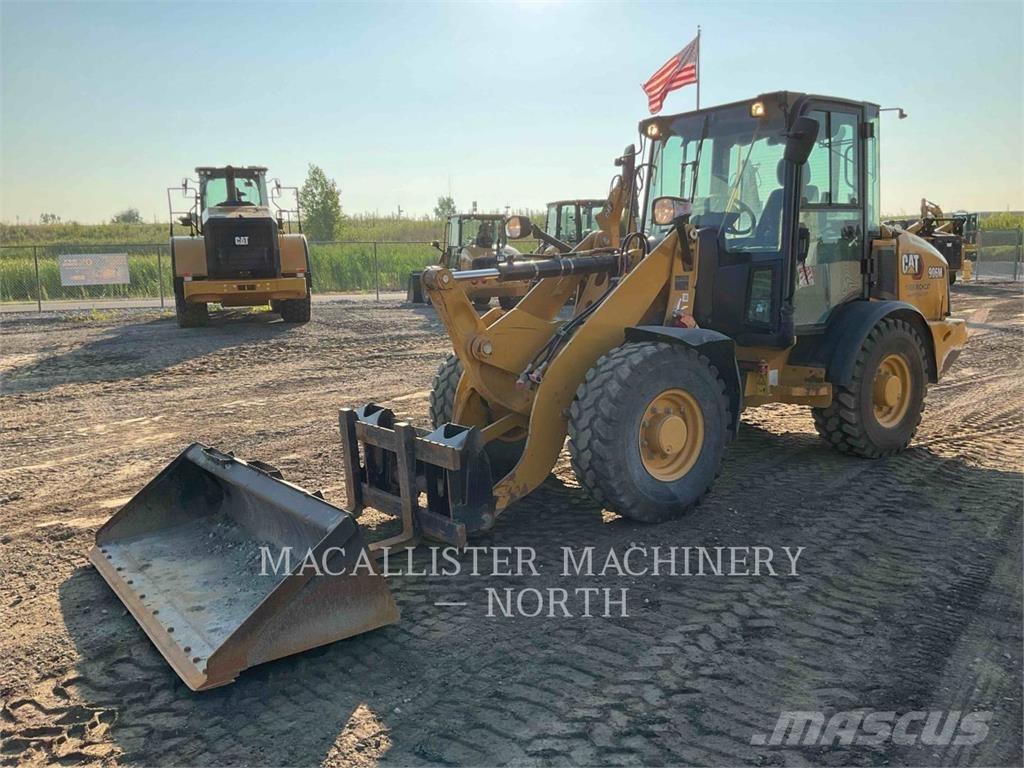 CAT 906M ホイールローダー・タイヤショベル
