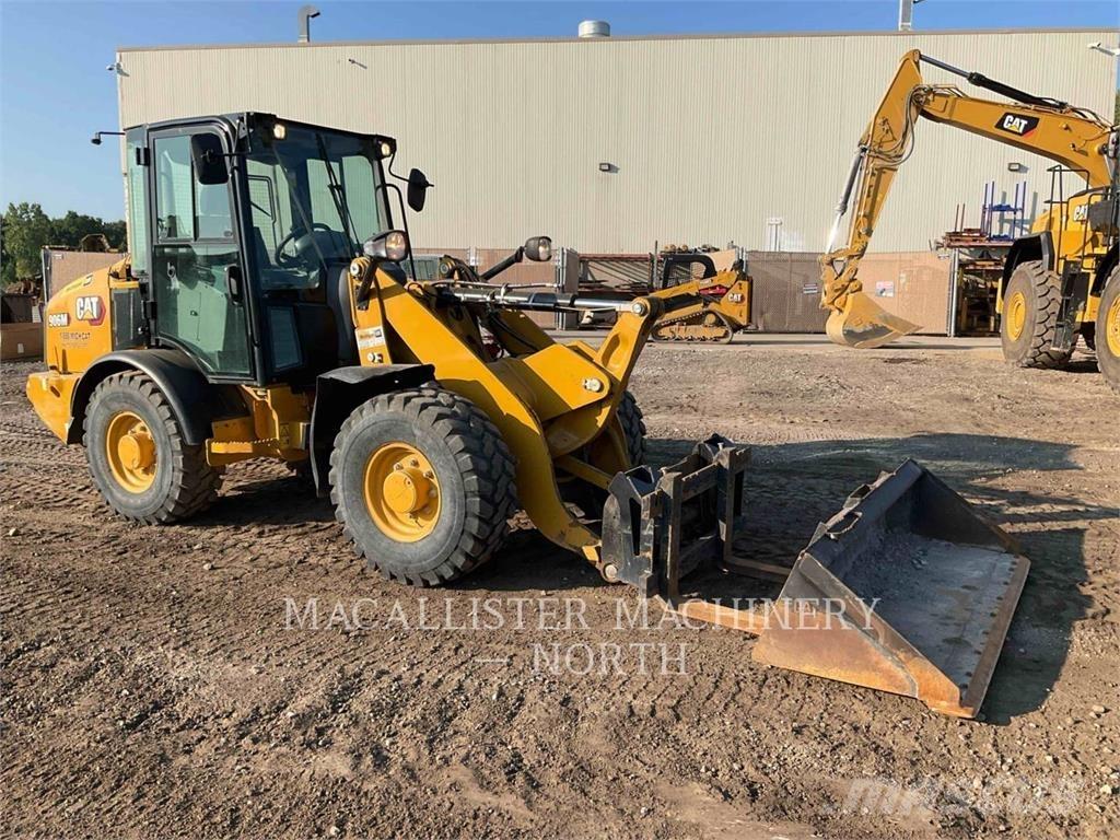 CAT 906M ホイールローダー・タイヤショベル