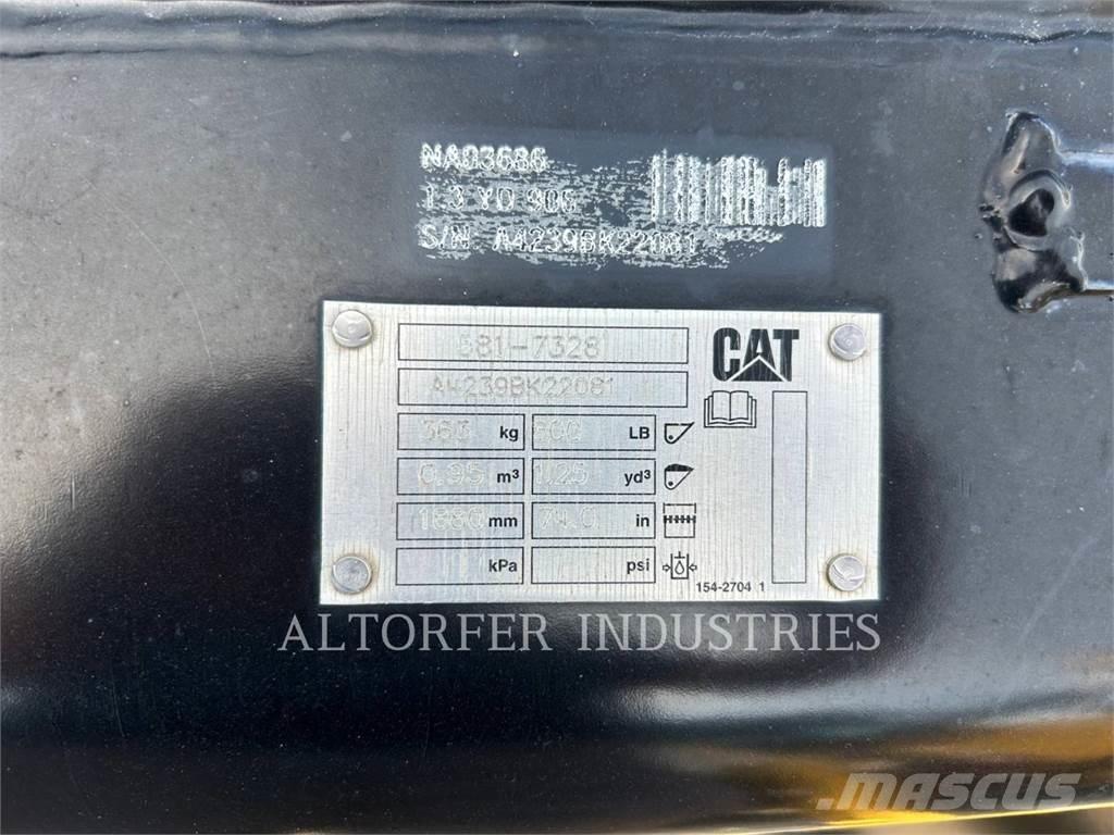 CAT 907-14 ホイールローダー・タイヤショベル