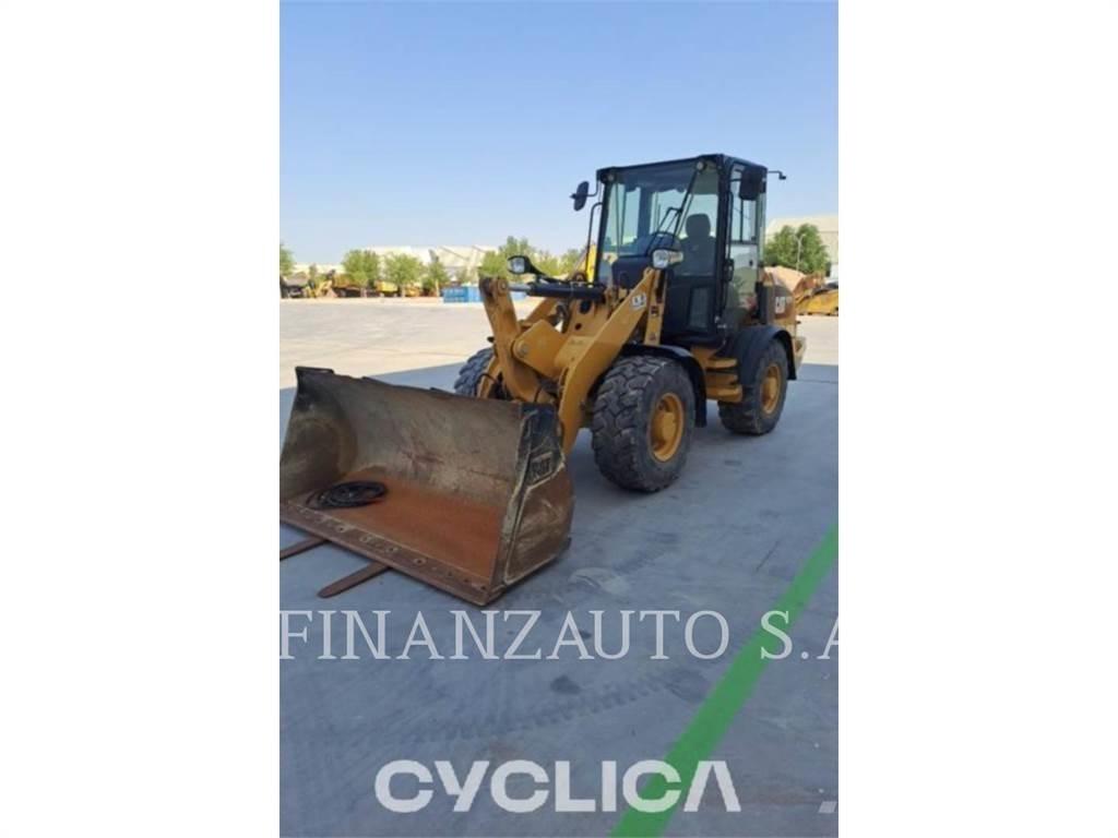 CAT 907M ホイールローダー・タイヤショベル