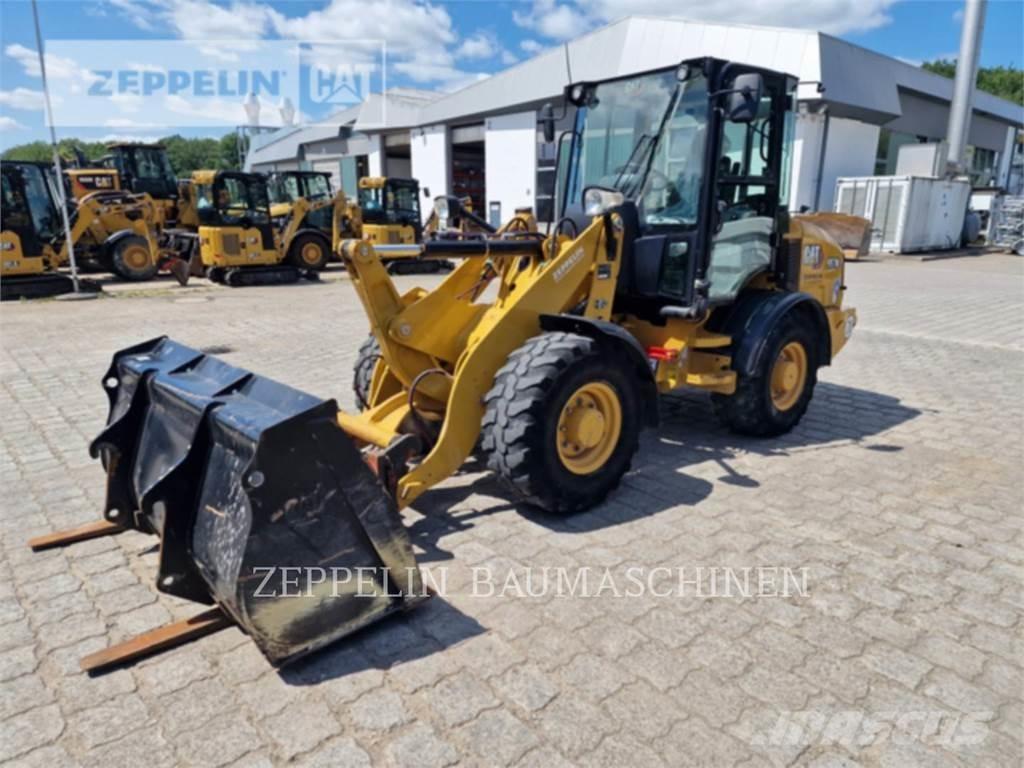 CAT 907M ホイールローダー・タイヤショベル