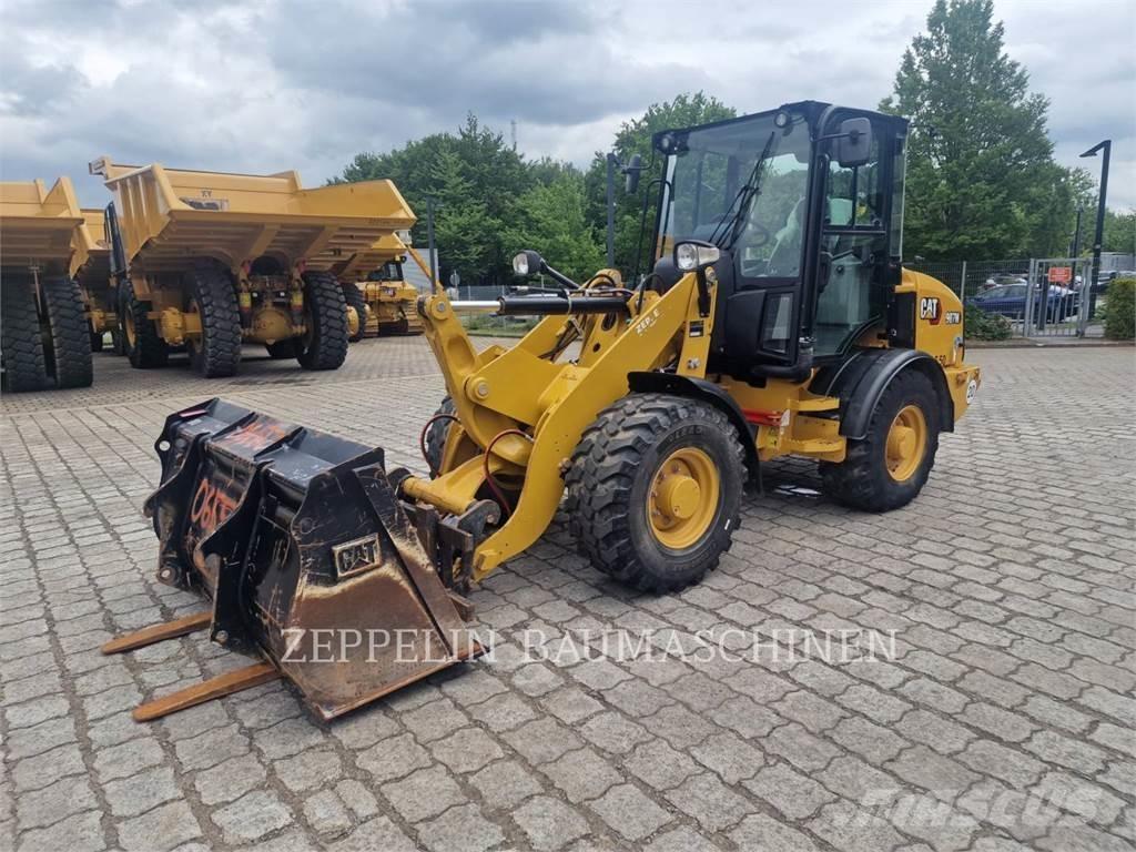 CAT 907M ホイールローダー・タイヤショベル