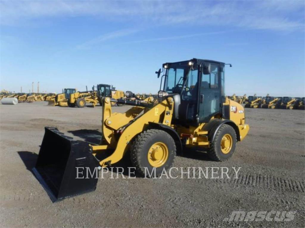 CAT 907M ホイールローダー・タイヤショベル