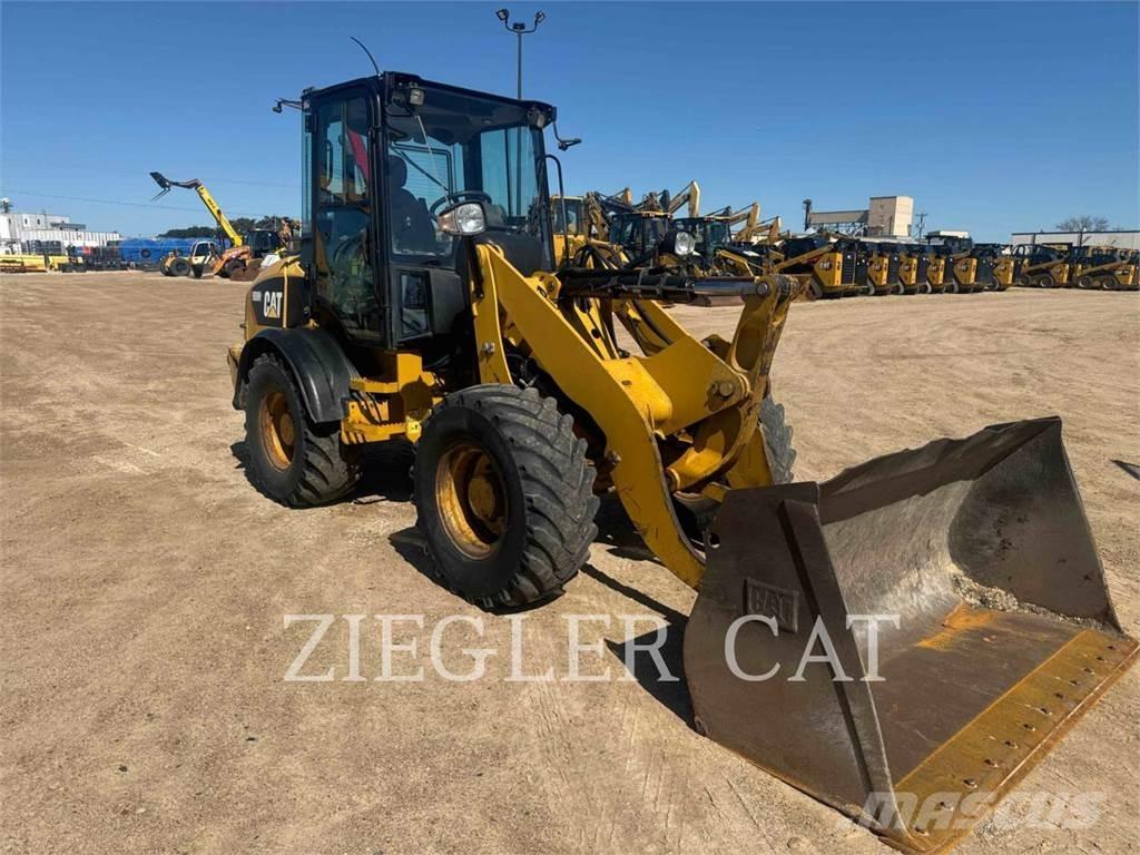 CAT 908H2 ホイールローダー・タイヤショベル