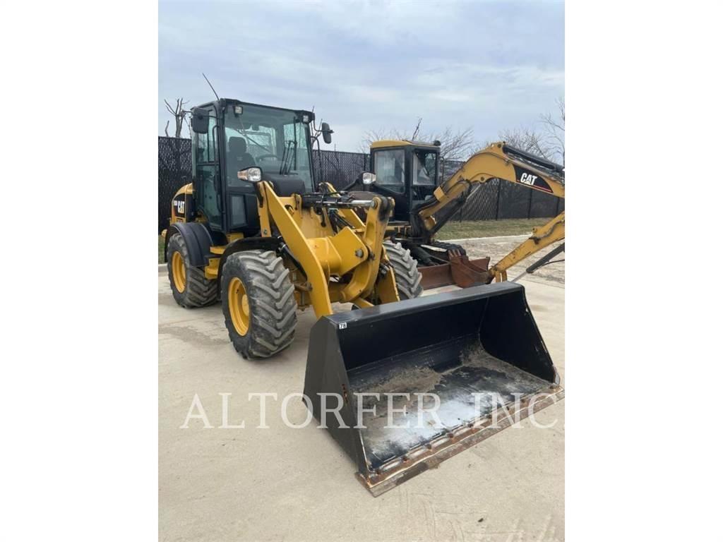 CAT 908M ミニローダー