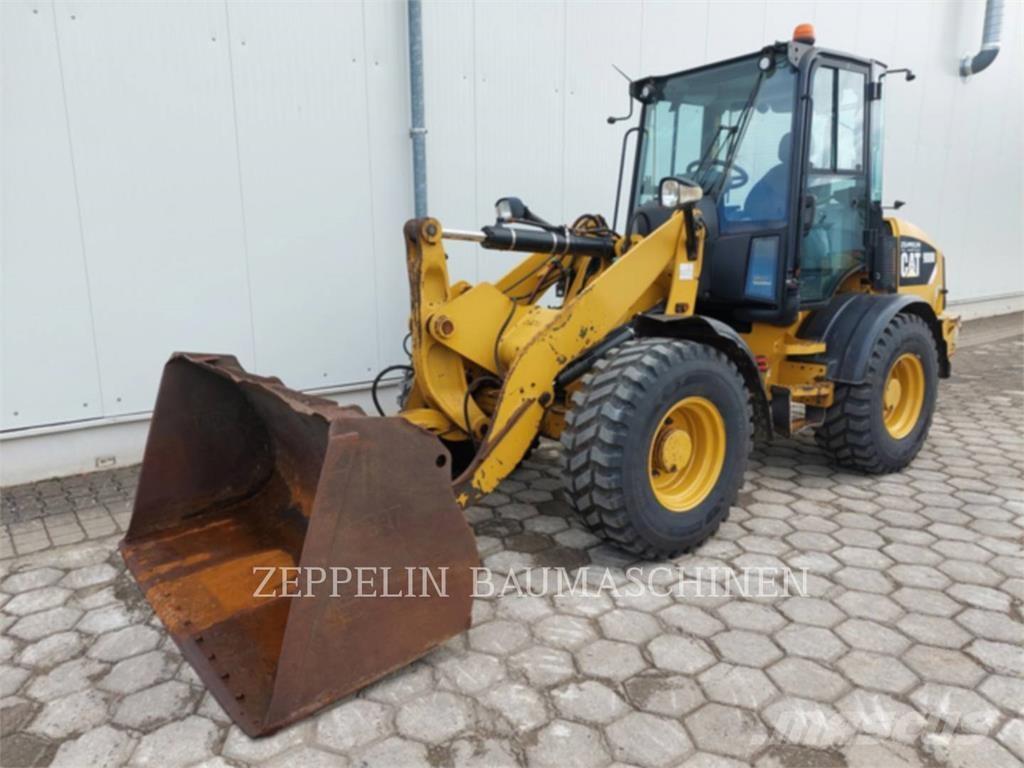 CAT 908M ホイールローダー・タイヤショベル
