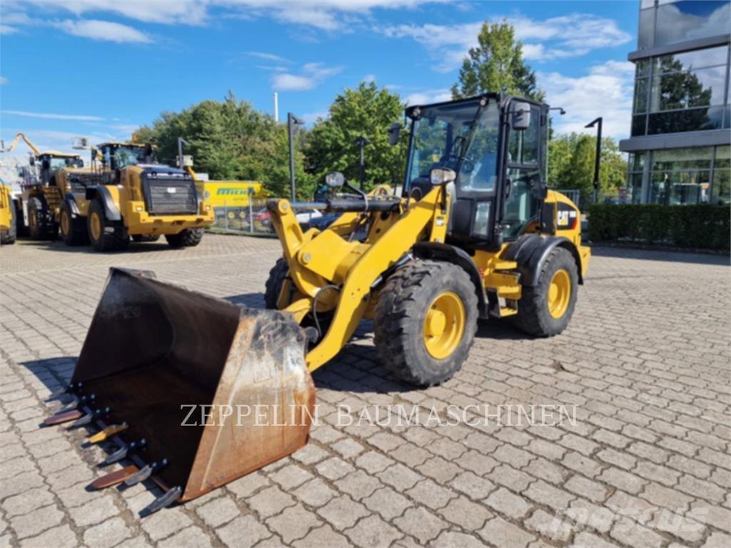 CAT 908M ホイールローダー・タイヤショベル