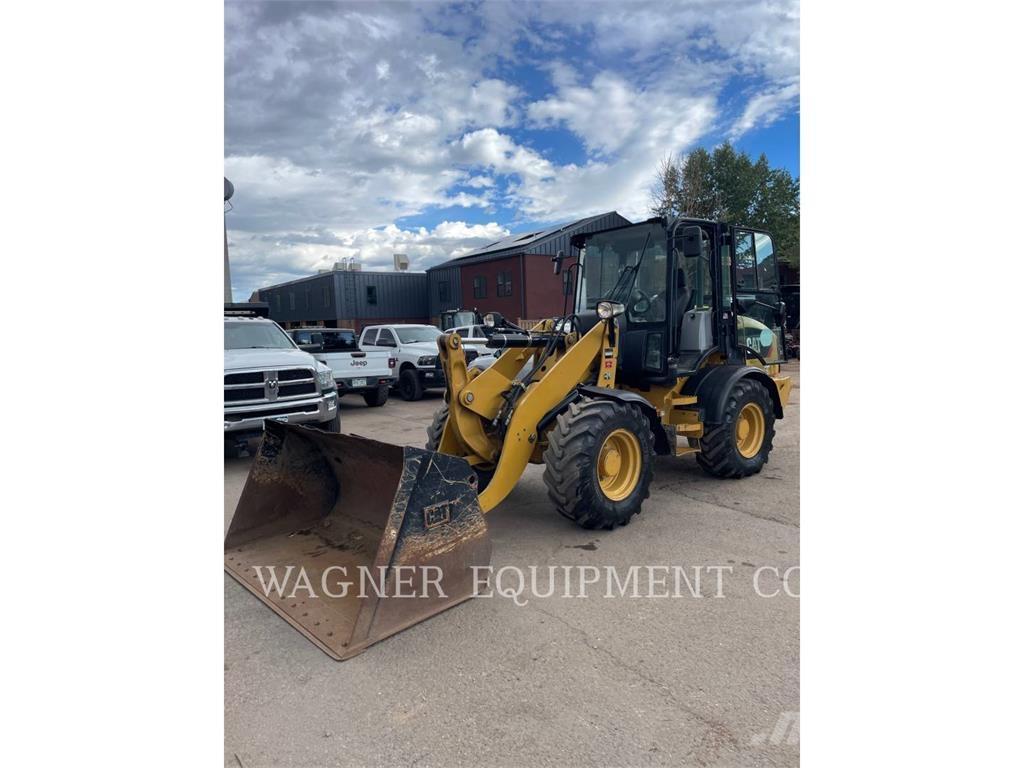 CAT 908M ホイールローダー・タイヤショベル