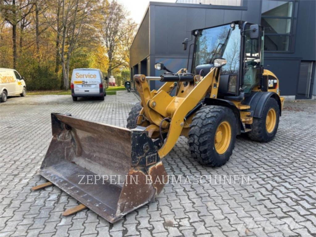 CAT 908M ホイールローダー・タイヤショベル