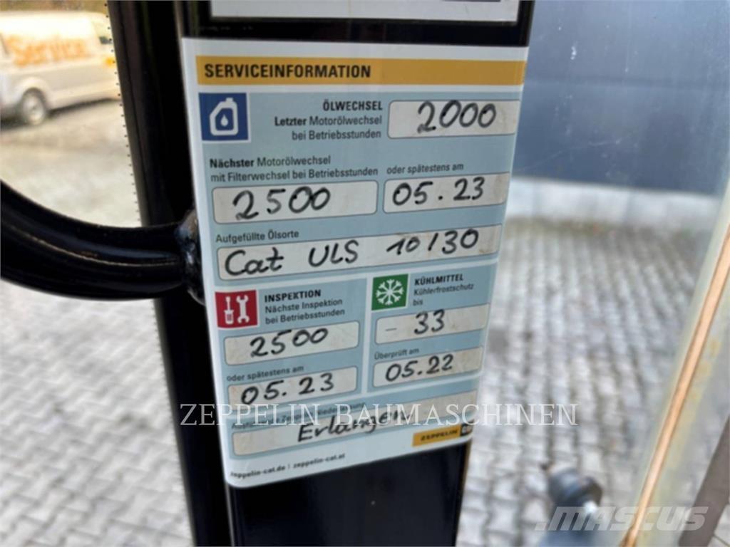 CAT 908M ホイールローダー・タイヤショベル