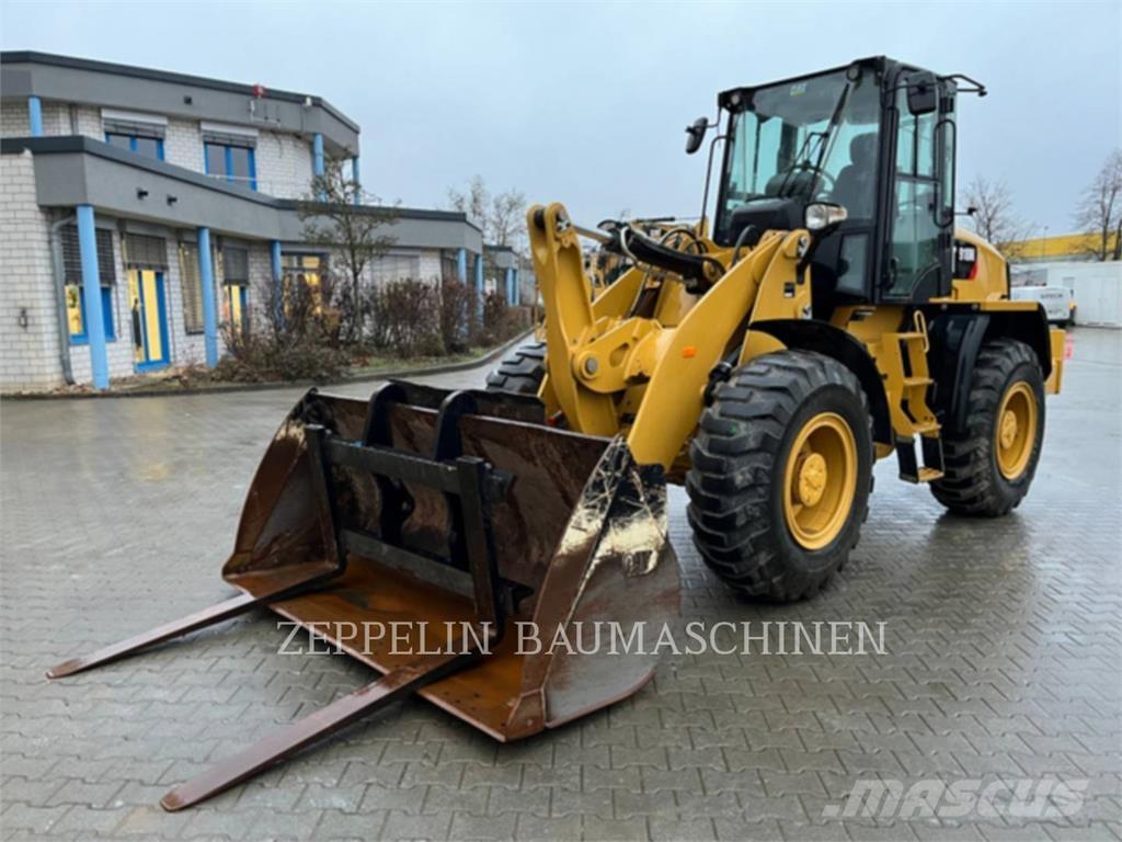 CAT 918M ホイールローダー・タイヤショベル