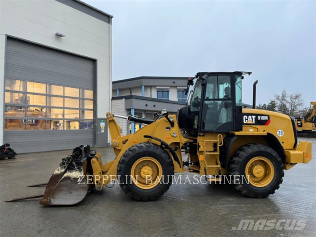 CAT 918M ホイールローダー・タイヤショベル