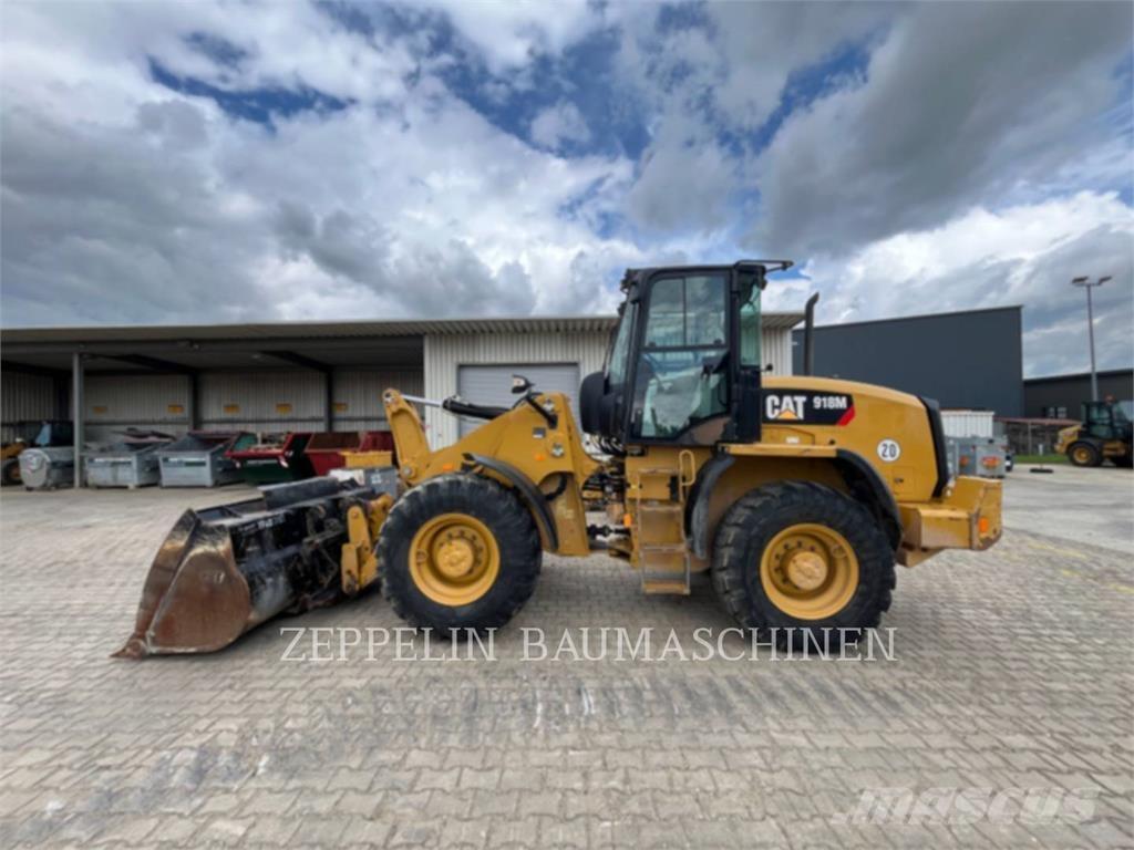 CAT 918M ホイールローダー・タイヤショベル