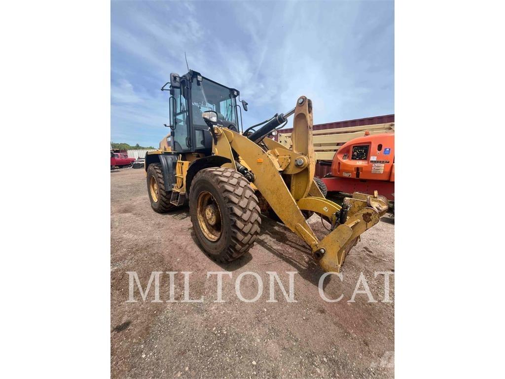 CAT 918M ホイールローダー・タイヤショベル