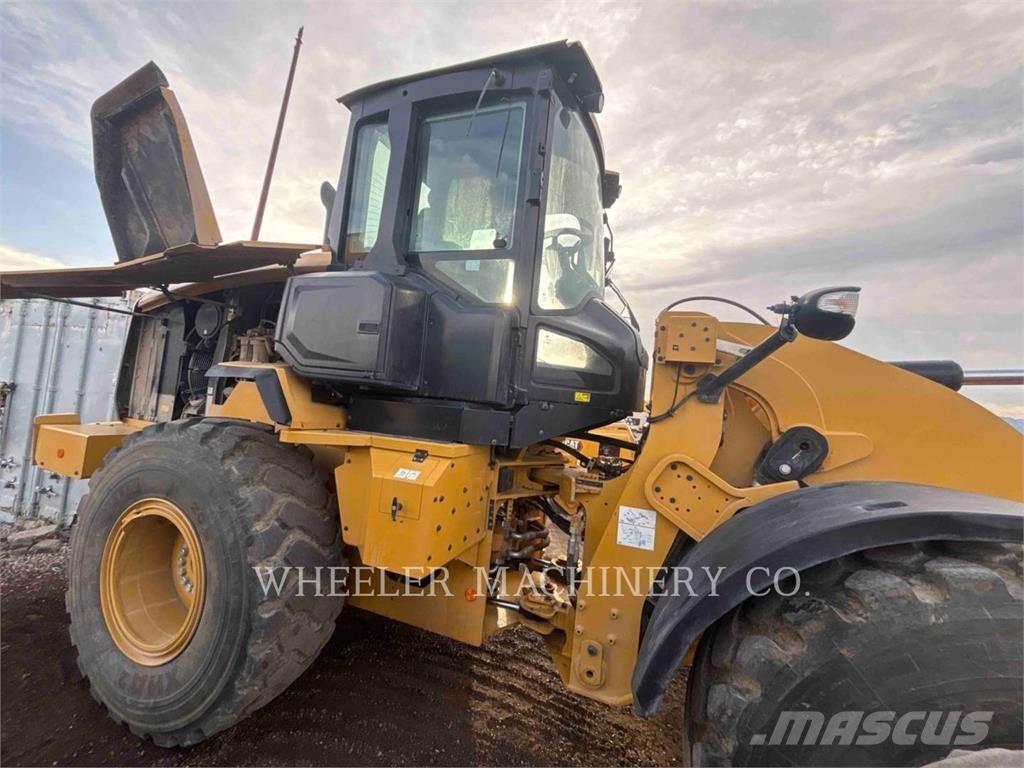 CAT 926 QC ホイールローダー・タイヤショベル