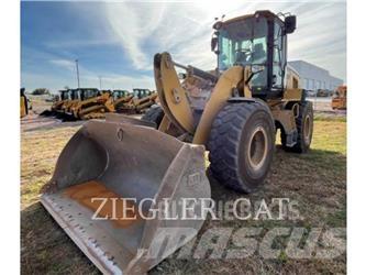 CAT 926M ホイールローダー・タイヤショベル