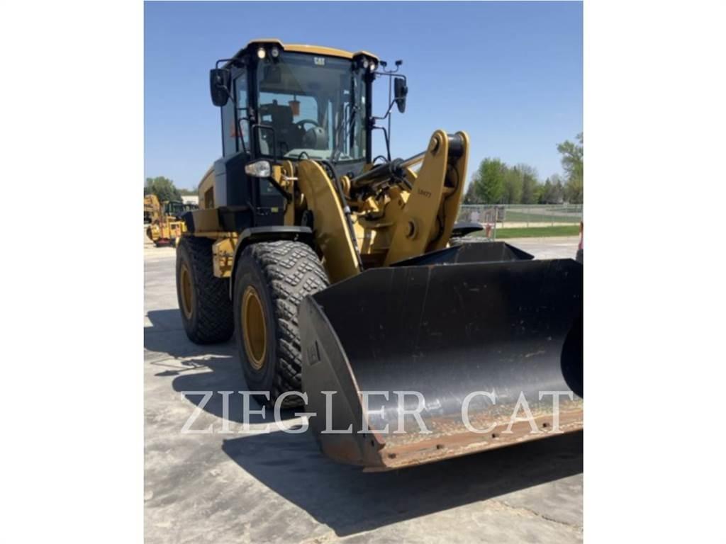 CAT 926M ホイールローダー・タイヤショベル