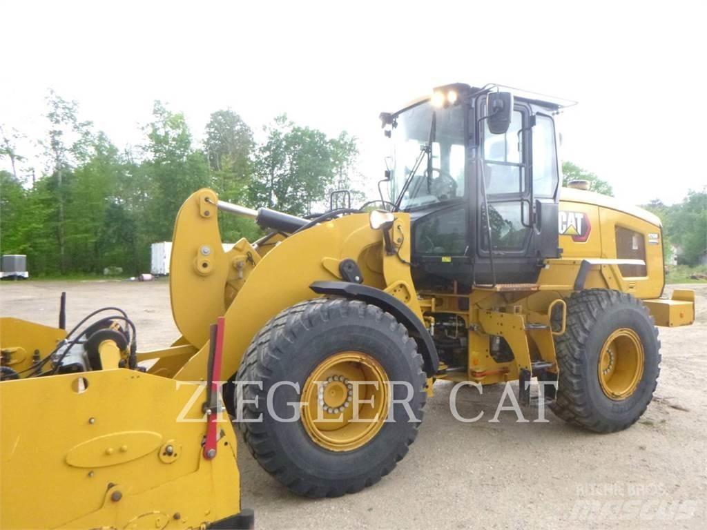 CAT 926M ホイールローダー・タイヤショベル