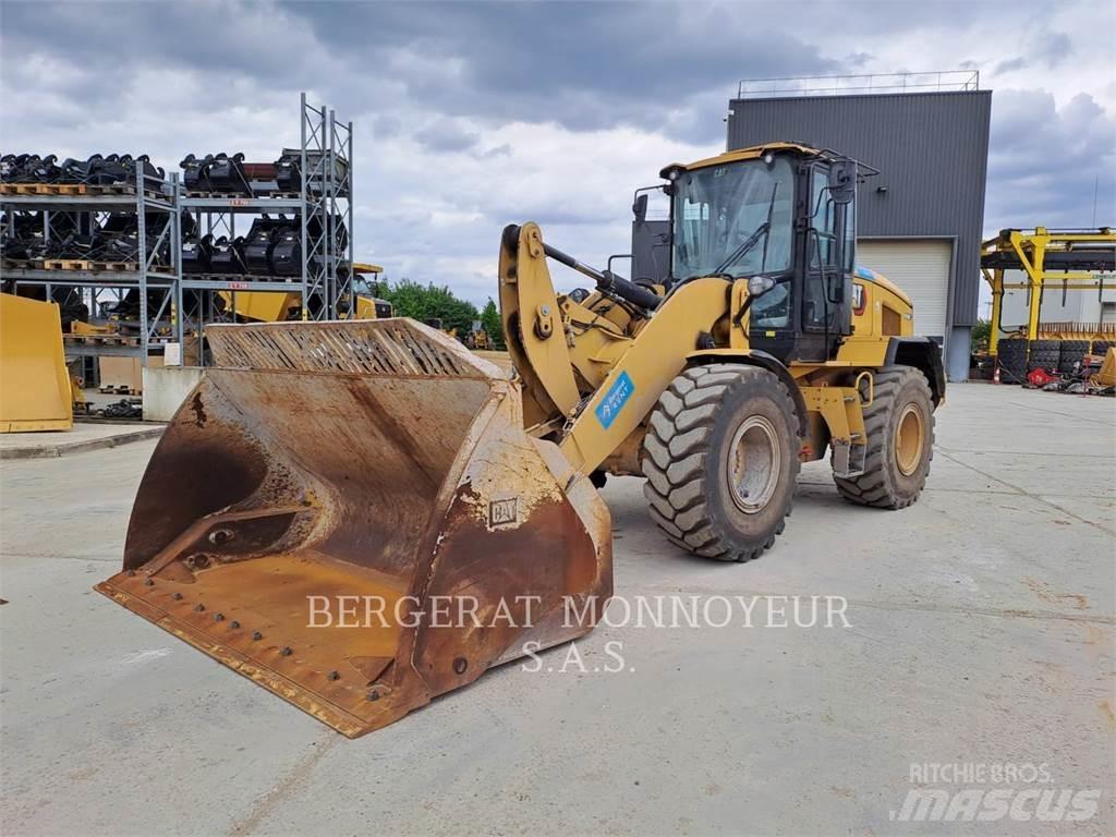 CAT 926M ホイールローダー・タイヤショベル