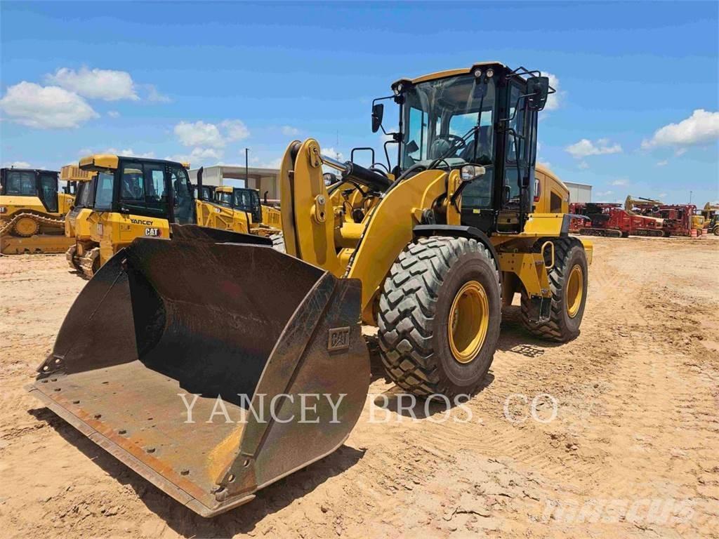 CAT 926M ホイールローダー・タイヤショベル