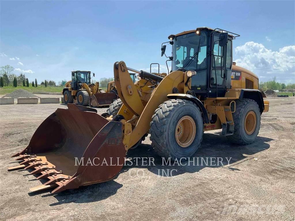 CAT 926M ホイールローダー・タイヤショベル