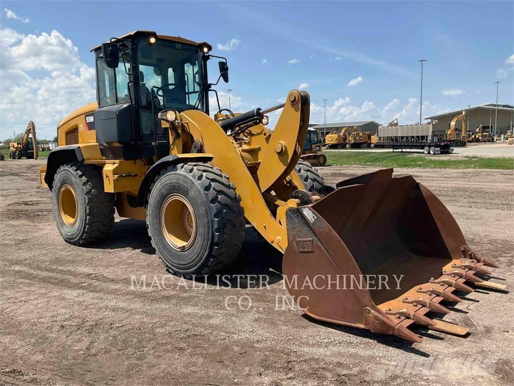 CAT 926M ホイールローダー・タイヤショベル