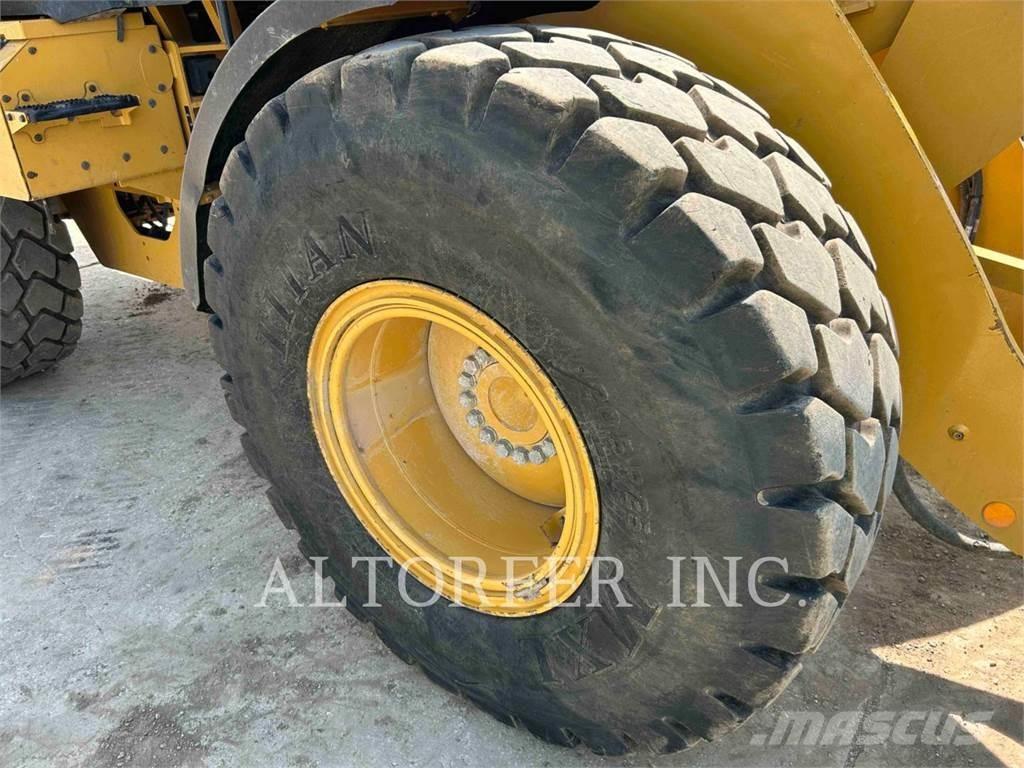 CAT 926M ホイールローダー・タイヤショベル