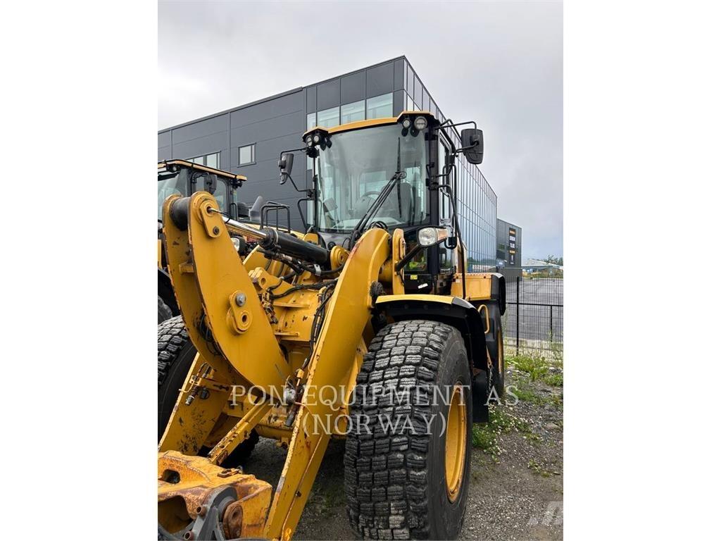 CAT 926M ホイールローダー・タイヤショベル