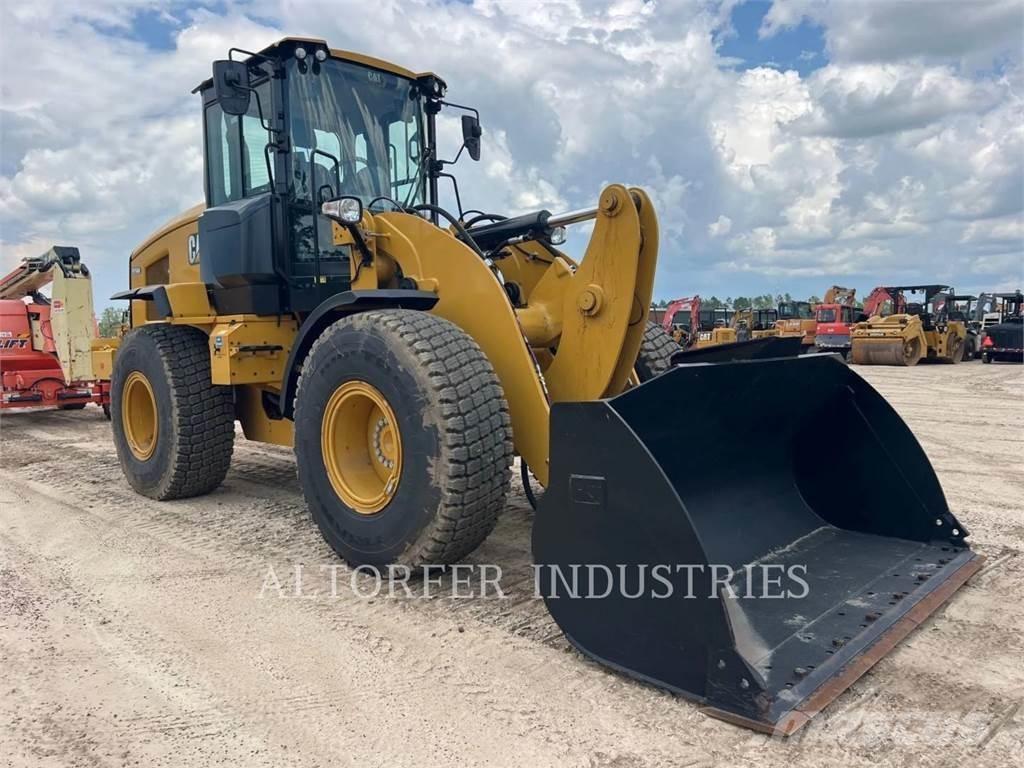 CAT 926M ホイールローダー・タイヤショベル