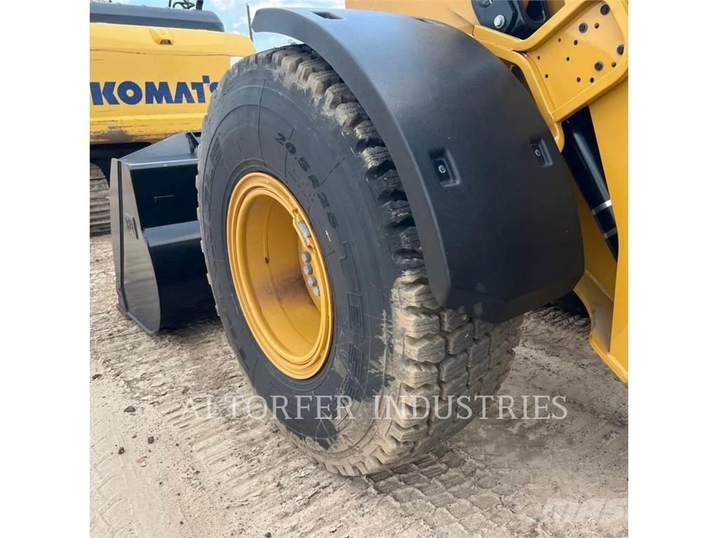 CAT 926M ホイールローダー・タイヤショベル
