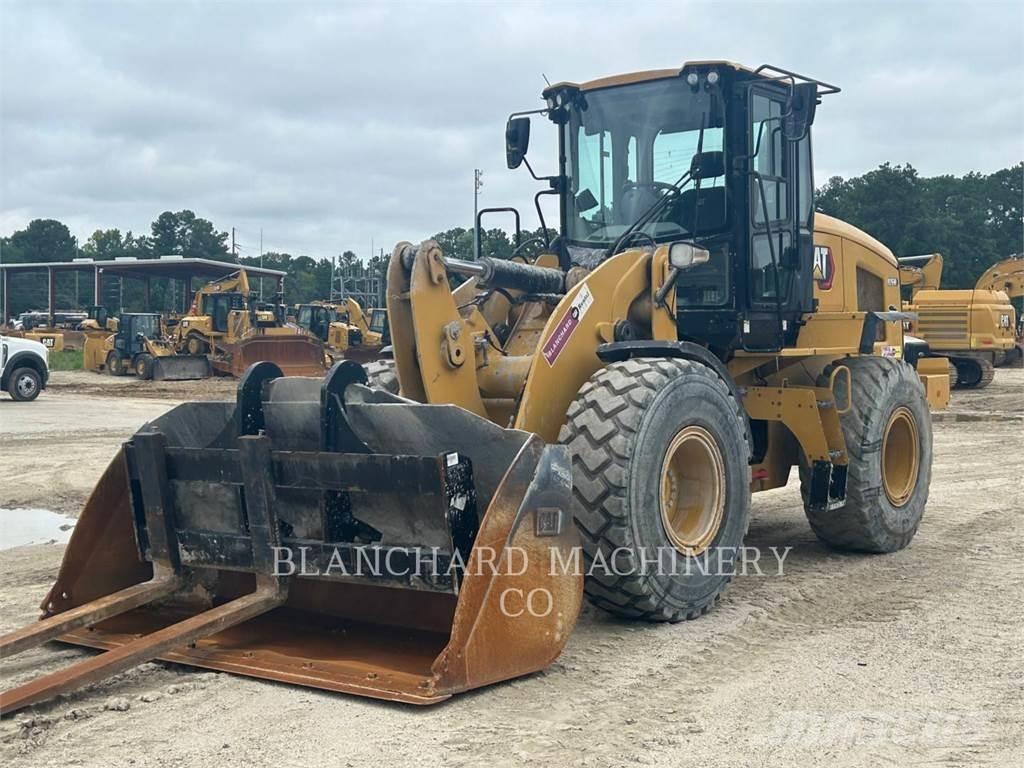 CAT 926M ホイールローダー・タイヤショベル