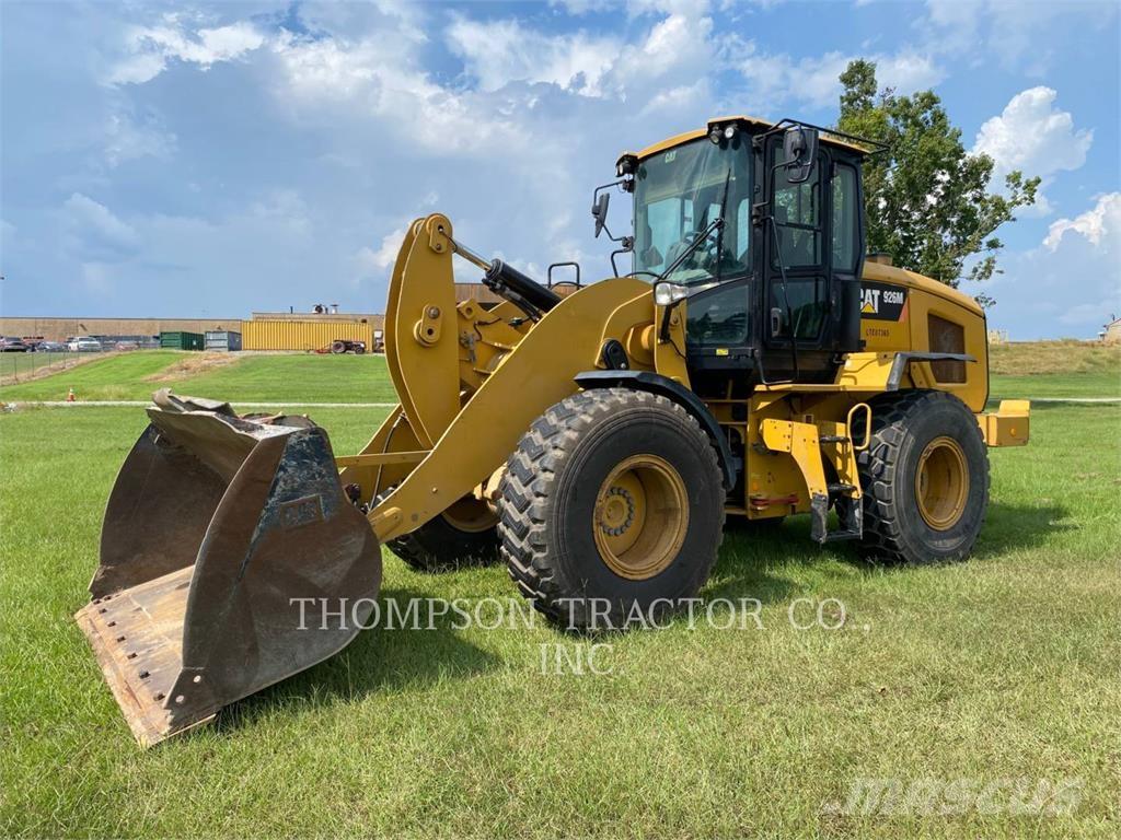 CAT 926M ホイールローダー・タイヤショベル