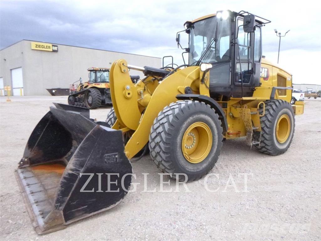 CAT 926M ホイールローダー・タイヤショベル