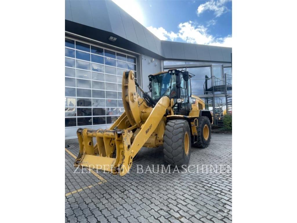 CAT 926M ホイールローダー・タイヤショベル