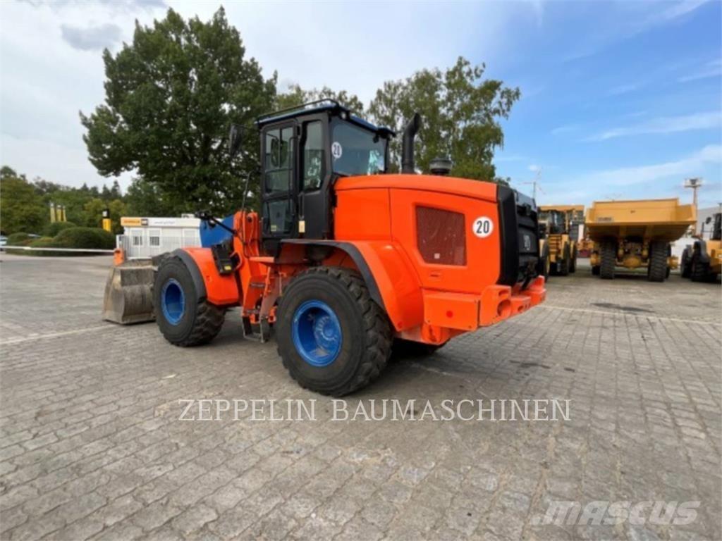 CAT 926M ホイールローダー・タイヤショベル