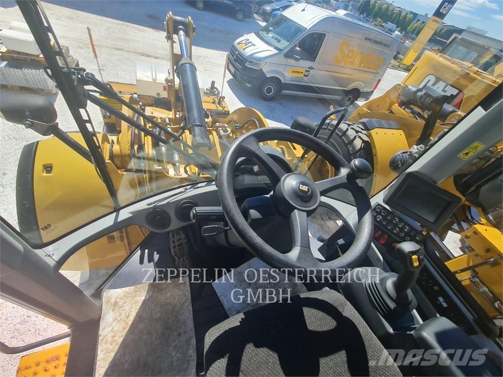 CAT 926M ホイールローダー・タイヤショベル