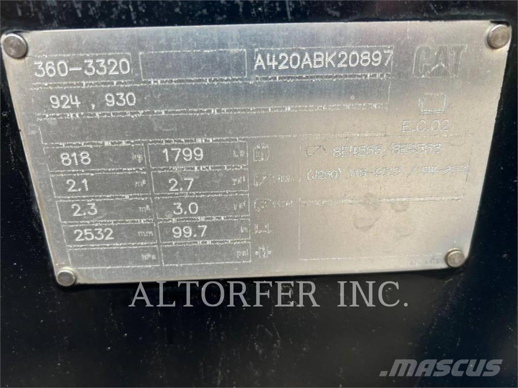 CAT 926M ホイールローダー・タイヤショベル