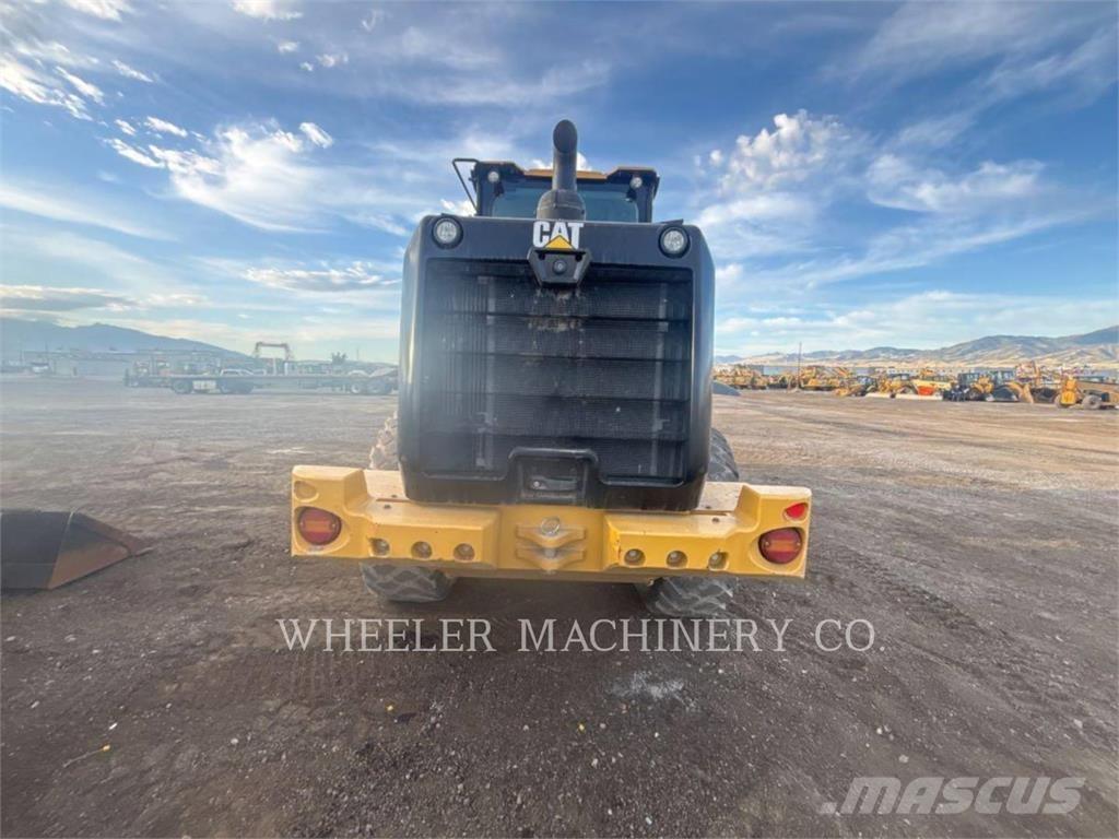 CAT 926M HL QC ホイールローダー・タイヤショベル