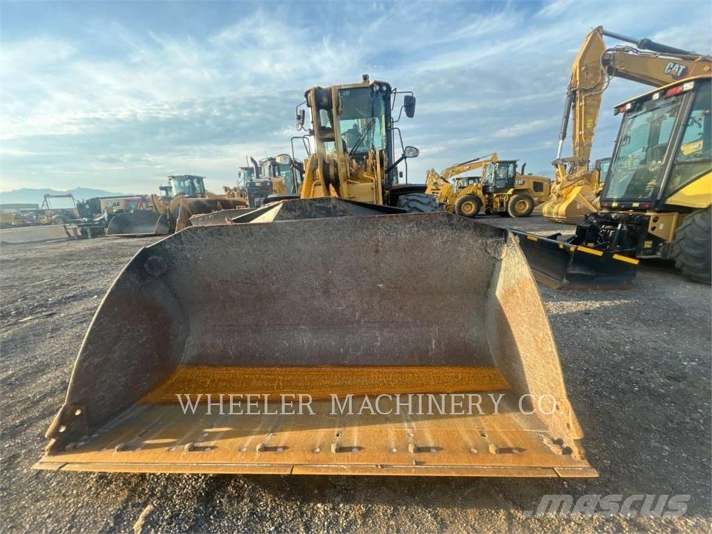 CAT 926M HL QC ホイールローダー・タイヤショベル