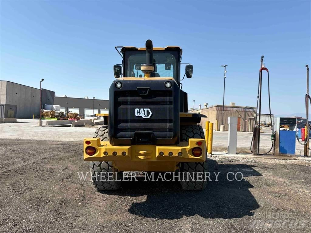 CAT 926M QC ホイールローダー・タイヤショベル