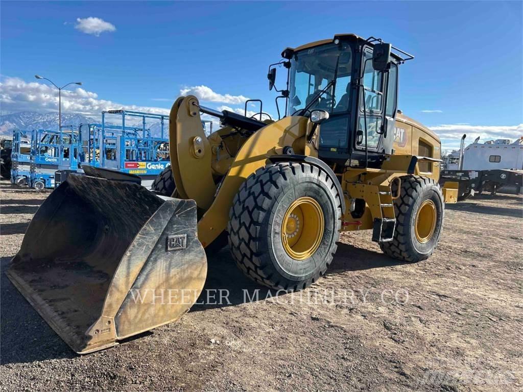 CAT 926M QC ホイールローダー・タイヤショベル