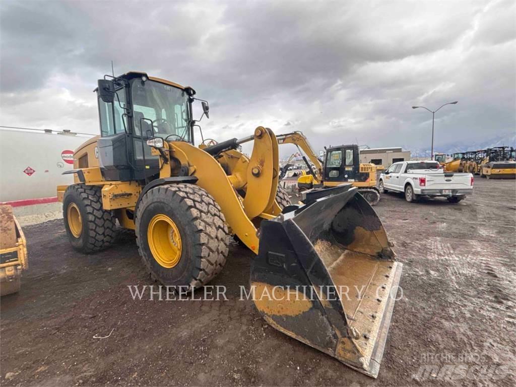 CAT 926M QC ホイールローダー・タイヤショベル