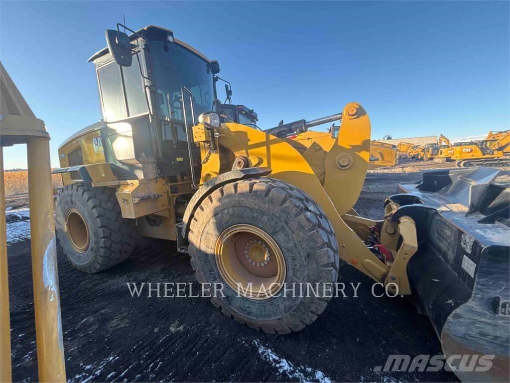 CAT 926M QC ホイールローダー・タイヤショベル