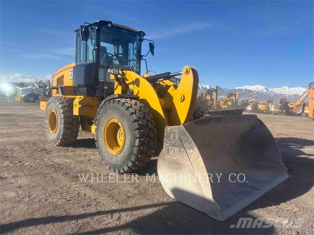 CAT 926M QC ホイールローダー・タイヤショベル