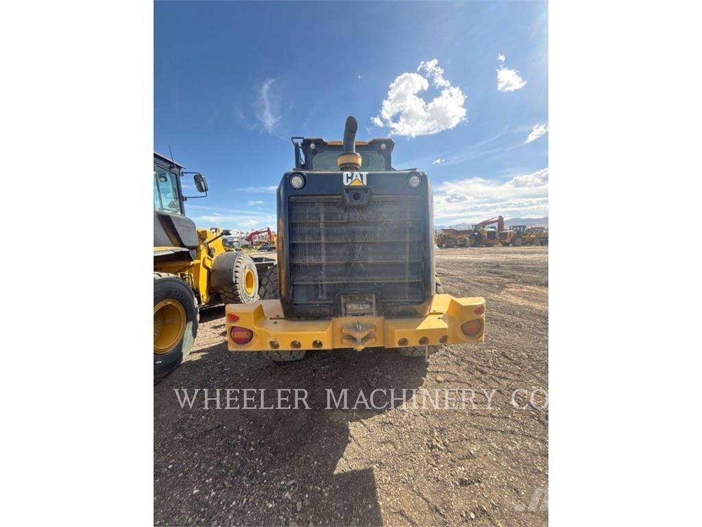CAT 926M QC ホイールローダー・タイヤショベル