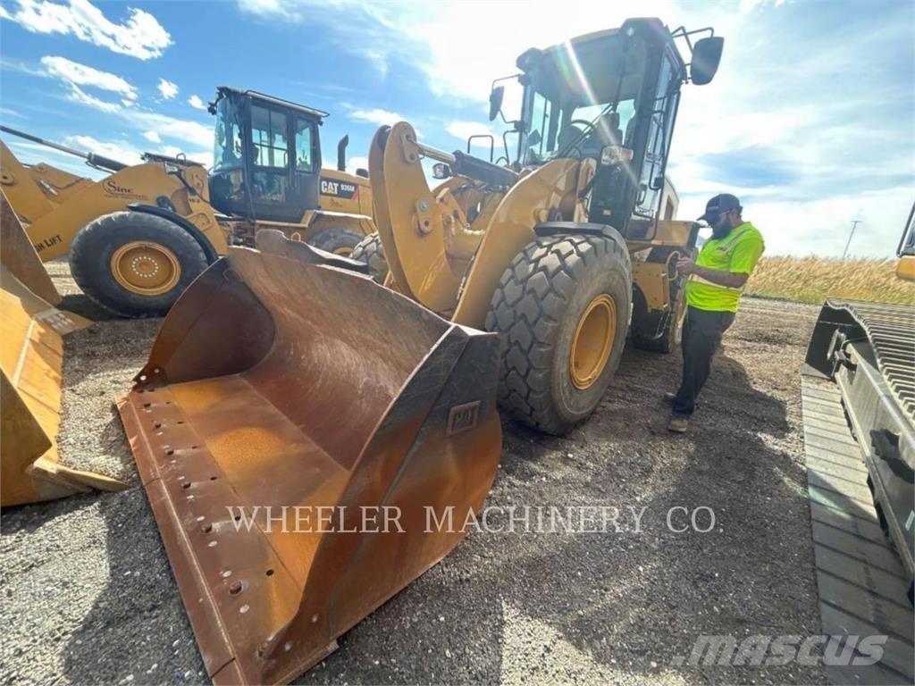 CAT 926M QC ホイールローダー・タイヤショベル