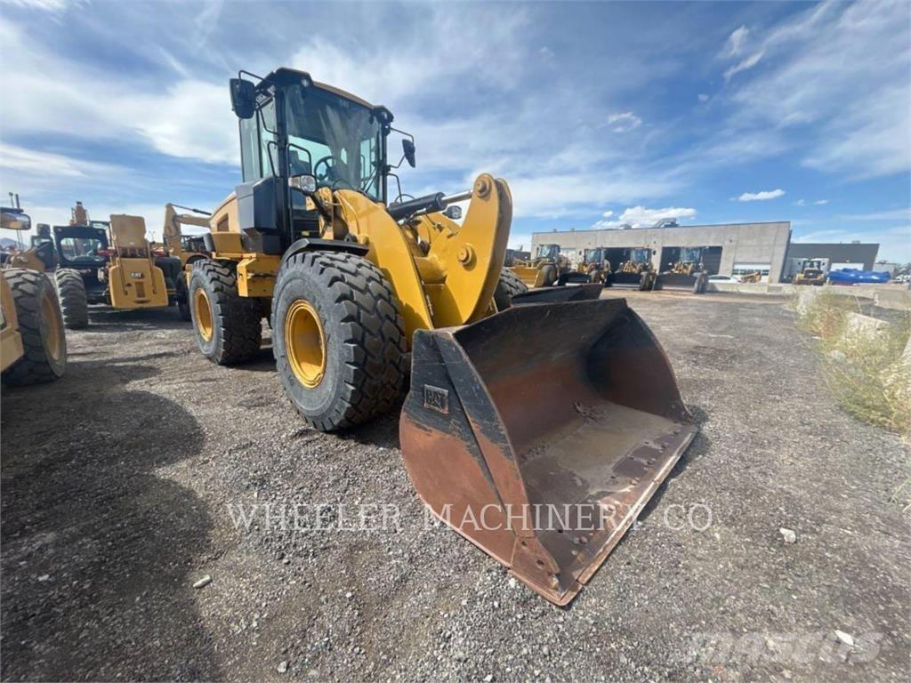 CAT 926M QC ホイールローダー・タイヤショベル